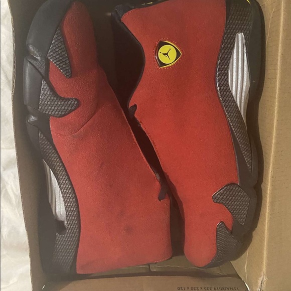 Jordan 14 Ferrari’s - Picture 2 of 14